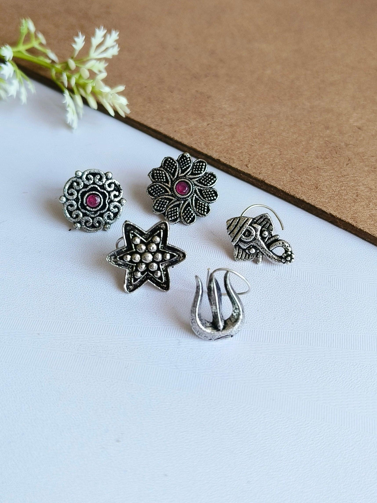 Delicate Dance Oxidized Nosepins | Dynamic Jewelove