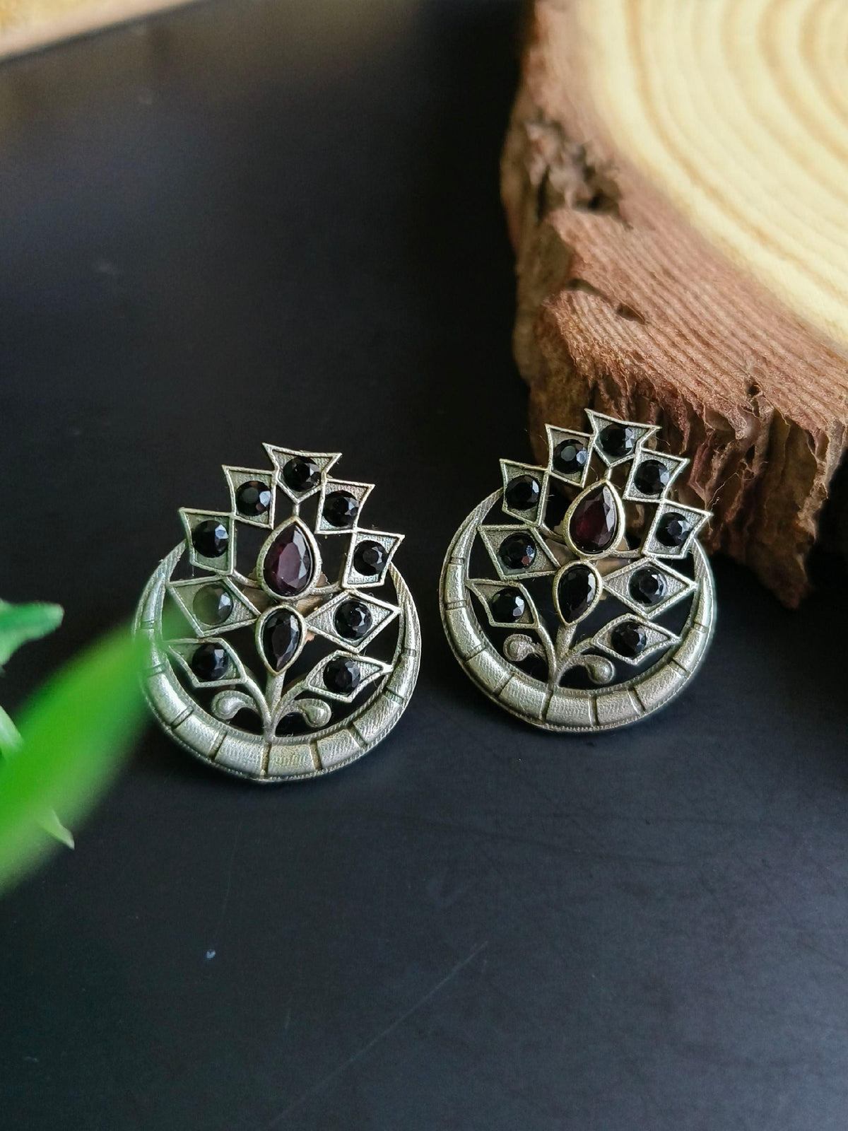 Kundan Oxidised Studs | Dynamic Jewelove