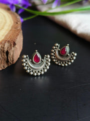 Oxidised Studs