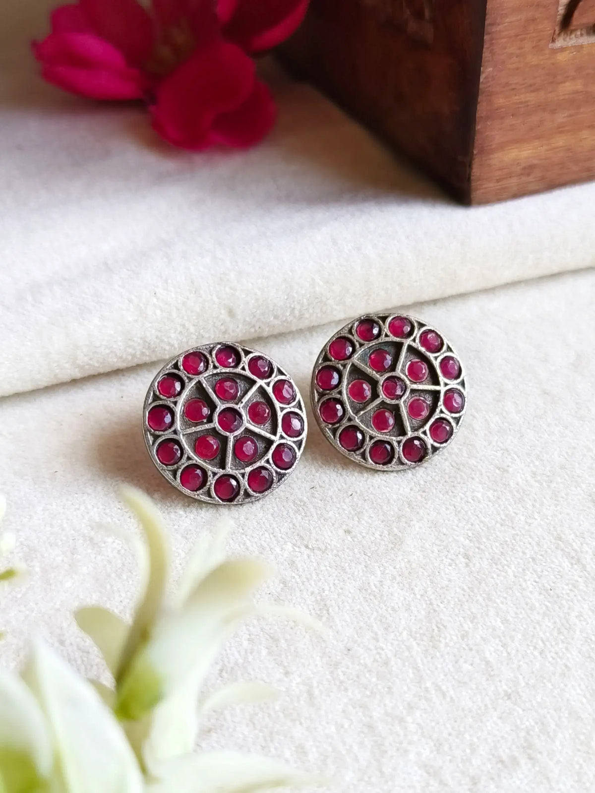 Elegant Oxidized Silver Stud Earrings – Daily Chic Look | Dynamic Jewelove