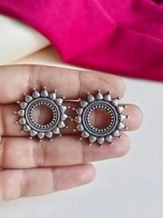 Oxidised Silver Sparkle Choker Set with Studs | Dynamic Jewelove